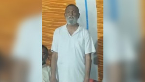 ‘আমাদেরটা স্বরাষ্ট্রমন্ত্রী, কথা না শুনলে গাট্টি বেঁধে রাখো’