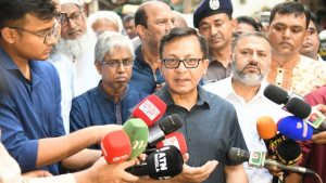 চামড়াশিল্পে শৃঙ্খলা আনতে জুলাইয়ের মধ্যে পূর্ণাঙ্গ কর্মপরিকল্পনা: বাণিজ্যমন্ত্রী