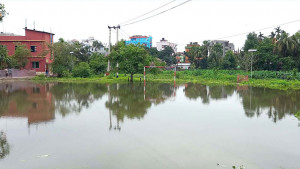 বৃষ্টিতে হবিগঞ্জ শহরে জলাবদ্ধতা  বিপর্যস্ত জনজীবন