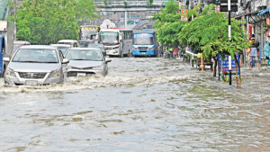 বর্ষার আগে বৃষ্টিতে জলাবদ্ধতা প্রস্তুতির সময় এখনই