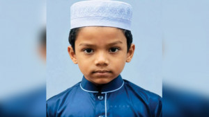 ঠিকাদার কাজ শেষ করেননি নিরাপত্তার ব্যবস্থাও ছিল না