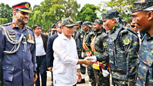 পদ্মা ব্যারাজের পাশাপাশি সরকার  তিস্তা ব্যারাজেও হাত দেবে