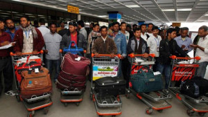 দারিদ্র্য নিরসনে বৈদেশিক কর্মসংস্থান