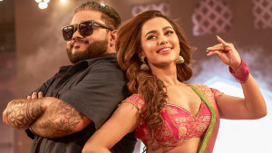 ফুয়াদের সংগীতায়োজনে নুসরাত ফারিয়ার নতুন গান ‘লোকে বলে’