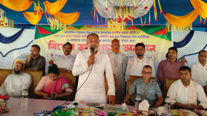 দেশকে মেধাশূন্য করার চক্রান্তে শিক্ষাব্যবস্থা ধ্বংস করা হয়েছে: এস এম জিলানী