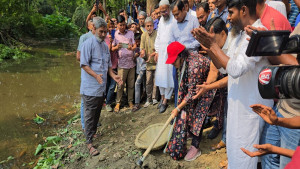 লালপুর-বাগাতিপাড়ার মাটিতে এক বিন্দু অন্যায় সহ্য করা হবে না: প্রতিমন্ত্রী পুতুল