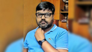 জামিনে মুক্তি, কারাফটকে গ্রেপ্তার শিখরের ভাই হিশাম