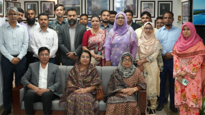 পর্যটন খাতে গতি আনতে উদ্ভাবনী উদ্যোগের আহ্বান বিমানমন্ত্রী-প্রতিমন্ত্রীর