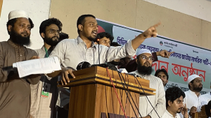 শেখ হাসিনা দেশে আসলে প্রথম গুলি চালাবে তারেক রহমানের ওপর: নাসীরুদ্দীন পাটওয়ারী