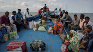 ‘কুমির কীভাবে বাংলাদেশি, ভারতীয়কে আলাদা করবে?’
