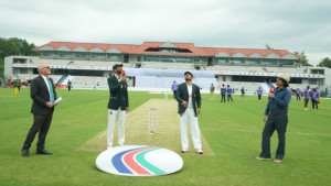 তানজিদের অভিষেক, বাংলাদেশকে ব্যাটিংয়ে পাঠালো পাকিস্তান