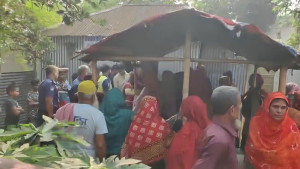 সিরাজগঞ্জে ঘরে সিঁধ কেটে ঢুকে বৃদ্ধকে কুপিয়ে হত্যা, আটক ১