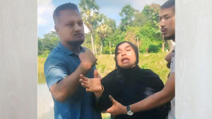 জমি কিনতে যাওয়ার পথে অস্ত্র ঠেকিয়ে নারীর ২৫ লাখ টাকা ছিনতাই