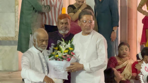 সব ধর্মের মানুষ মিলেমিশে বসবাস করবো: মঈন খান
