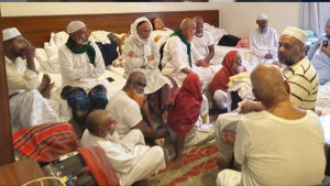 ওমরাহ পালনে সৌদিতে গিয়ে বিপাকে ঈশ্বরদীর ৫০ জন
