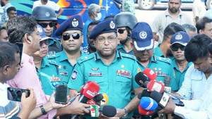 গুলিস্তান-ফুলবাড়িয়া টার্মিনাল ৩ মাসেই কেরানীগঞ্জে যাবে: ডিএমপি কমিশনার
