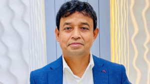 অবশেষে চাকরি থেকে বরখাস্ত সাবেক ডিবিপ্রধান হারুন