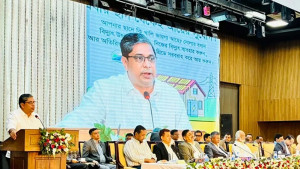 প্রধানমন্ত্রীর বাসভবনের ছাদে সৌর প্যানেল থেকে বিদ্যুৎ গেছে জাতীয় গ্রিডে: মীর শাহে আলম