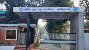 এসআইয়ের বিরুদ্ধে অভিযোগ পুলিশ সুপারের কাছে