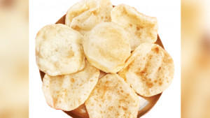 লুচি-নিরামিষে