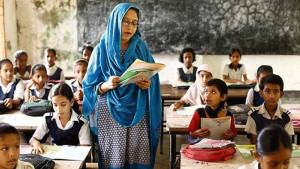 ১১তম গ্রেডের দাবিতে ছয় ধাপের আন্দোলনে যাচ্ছেন প্রাথমিক শিক্ষকরা