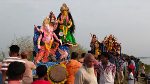 প্রতিমা বিসর্জন ইছামতীতে, এবারও হলো না দুই বাংলার মিলনমেলা