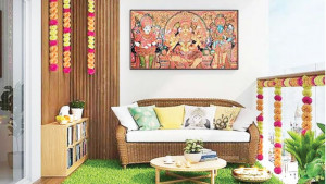 ঘরে উৎসবের ছোঁয়া