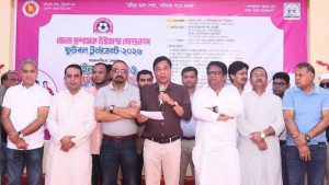 সরকারকে ব্যর্থ করার অপচেষ্টা রুখে দেওয়ার আহ্বান বিমানমন্ত্রীর
