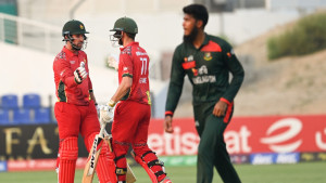 বাংলাদেশকে ২৭২ রানের লক্ষ্য দিল জিম্বাবুয়ে