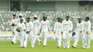 লাঞ্চের আগে নাঈমের আঘাত, চাপে ওয়েস্ট ইন্ডিজ