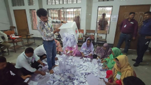 ঠাকুরগাঁও-১ আসনের উপনির্বাচনের ভোট গ্রহণ শেষ, চলছে গণনা