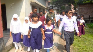 সেই কন্যাশিশুটি ফের বিদ্যালয়ে
