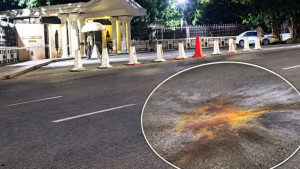 প্রধানমন্ত্রীর কার্যালয়ের সামনে মধ্যরাতে ককটেল বিস্ফোরণ, আটক ৩