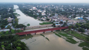 ঠিকাদারের খেয়ালিপনায় আটকে আছে ১৭ কোটি টাকার উন্নয়ন কাজ