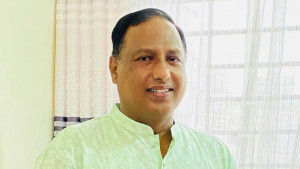 বাস থেকে নামিয়ে যুবলীগ নেতাকে মারধর ও অপহরণ 