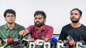 প্রায় ২৪ ঘণ্টা আটক থাকার পর মুক্তি পেলেন ককরোচপ্রধানসহ তিন নেতা