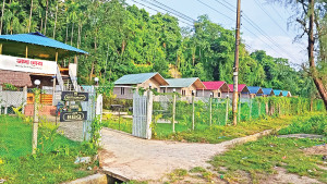 নামে পর্যটন শহর, নিরাপত্তা উপেক্ষিত
