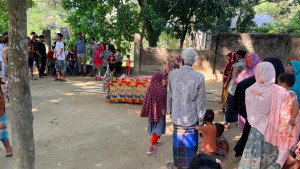 সকালে হাঁটতে বেরিয়ে গাড়িচাপায় স্বামী-স্ত্রীর মৃত্যু