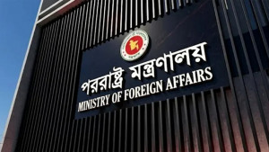 সৌদি বিমানবন্দরে হামলার নিন্দা জানাল ঢাকা, হতাহত বাংলাদেশিদের পরিচয় জানার চেষ্টা চলছে