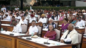 প্রধান নির্বাচন কমিশনারের ‘গণ-অভিশংসন’ শুরু করেছে ইন্ডিয়া ব্লক