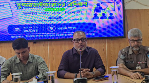 নারীদের সম্মান বাড়াতে ফ্যামিলি কার্ড দিয়েছেন প্রধানমন্ত্রী: এস এম জিলানী