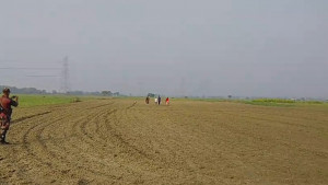 দৌলতপুর সীমান্তে ৪ ভারতীয় নাগরিককে পুশইনের চেষ্টা, বিজিবির বাধায় ব্যর্থ
