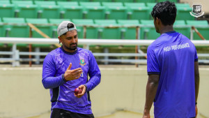 লিটনের ত্রিদেশীয় চ্যালেঞ্জ