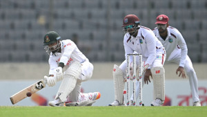 ২৭২ রানেই অলআউট বাংলাদেশ