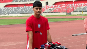 হামজার কাছে শিখতে চান মাহি খান