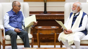 ফের উত্তপ্ত মণিপুর, শান্তি ও স্বাভাবিক পরিস্থিতি ফিরিয়ে আনার আশ্বাস মোদির
