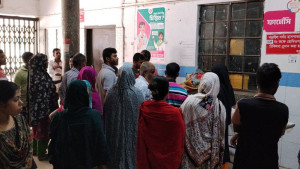 মোটরসাইকেলের ধাক্কায় নারী শ্রমিক নিহত