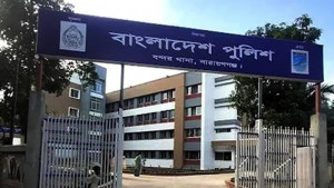 থানা চত্বরে যাওয়া সেই নারী গ্রেপ্তার
