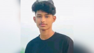 অভিমান করে বাড়ি ছাড়ার পরদিন পুকুরপাড়ে মিলল তরুণের মরদেহ