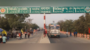 পূজার ছুটিতে বাংলাবান্ধা স্থলবন্দরে ১২ দিন আমদানি-রপ্তানি বন্ধ